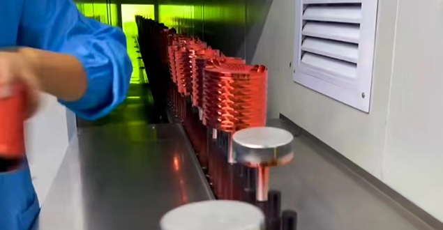 �|ݸUV����