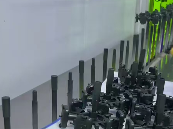 �|ݸuv��Ϳ�S��